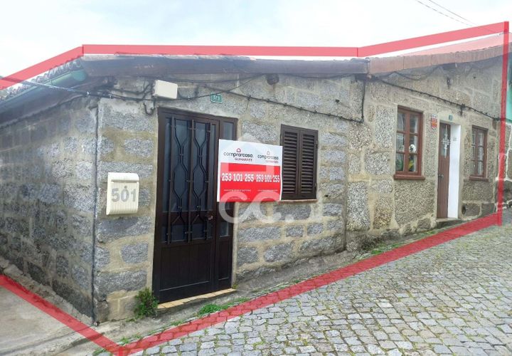 Villa i Guimaraes, Braga, Guimaraes - € 140.000 | Ref: 336/M/01852 - foto 1