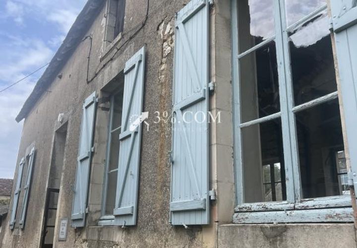 Landsbyhus i Angles-sur-l'Anglin, Vienne, Angles-sur-l'Anglin - € 77.000 | Ref: 254_V3380060581 - foto 1