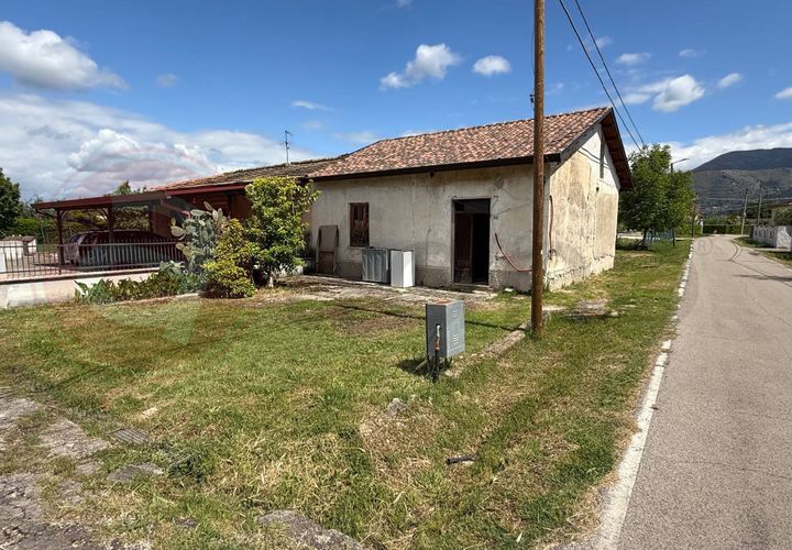 Villa i Roccasecca, Frosinone, Roccasecca - € 34.000 | Ref: AC99-149-1617 - foto 1