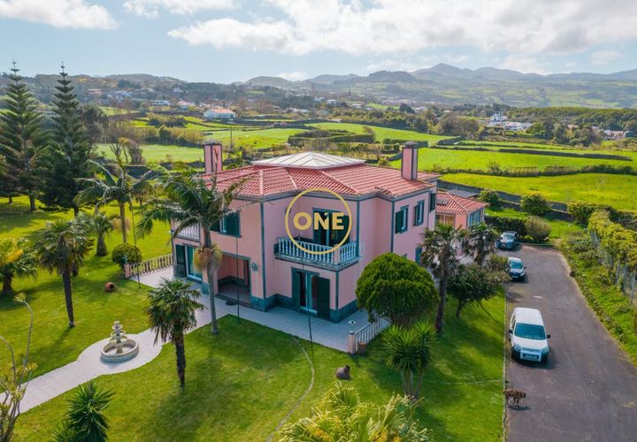 Byhus i Ponta Delgada, Sao Miguel, Ponta Delgada - € 950.000 | Ref: ONE401692-3 - foto 1