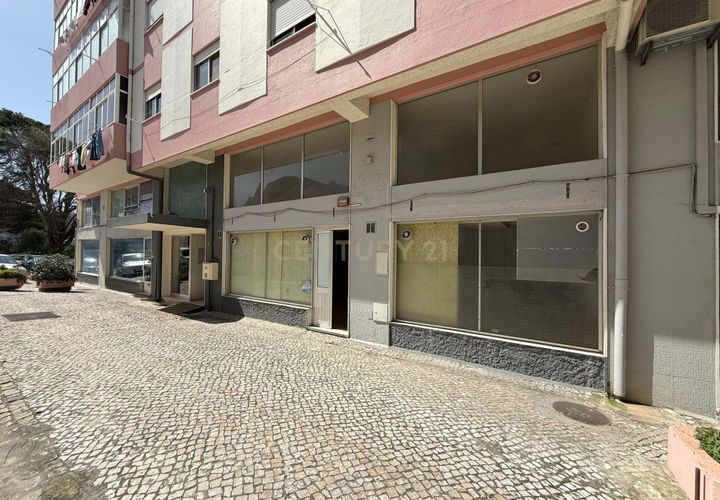 Erhvervsejendom i Setubal, Setubal, Setubal - € 225.000 | Ref: C0237-03470 - foto 1