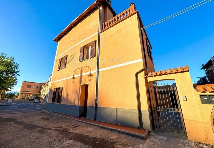 Lejlighed i Albenga, Savona, Albenga - € 295.000 | Ref: 896 - foto 1
