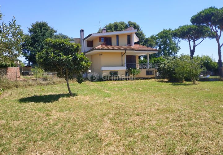 Byhus i Nettuno, Rome, Nettuno - € 240.000 | Ref: DE358-1 - foto 1