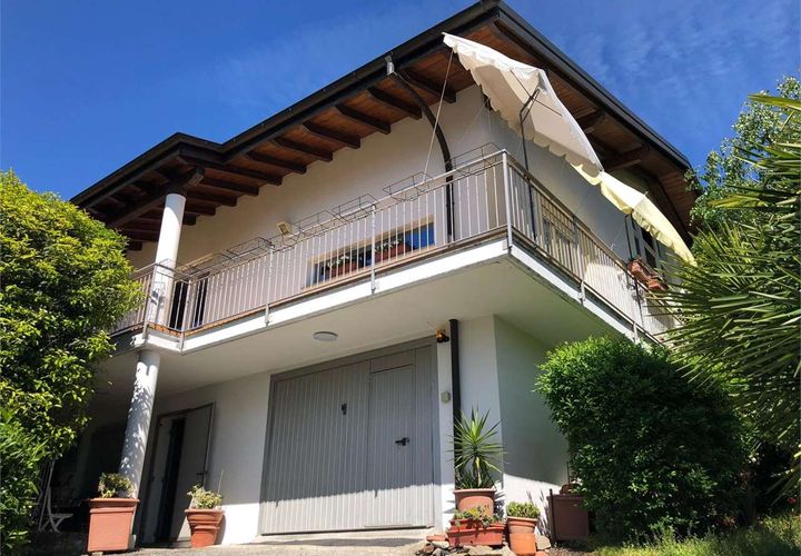 Villa a Verbania, Verbano Cusio Ossola, Verbania - € 530.000 | Ref: V000686 - foto 1