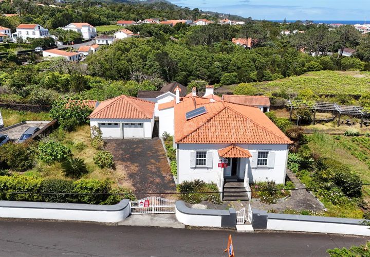 Villa i Sao Roque do Pico, Pico, Sao Roque do Pico - € 449.900 | Ref: 374250089 - foto 1