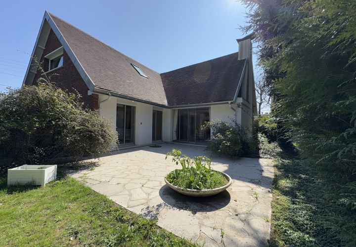 Villa a Lens, Pas-de-Calais, Lens - € 299.000 | Ref: FCVMA120001650 - foto 1
