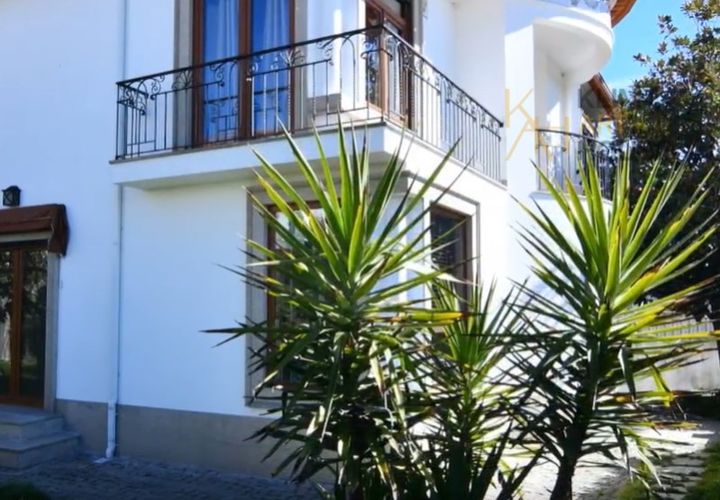 Villa i Covilha, Castelo Branco, Covilha - € 500.000 | Ref: CAS_593 - foto 1