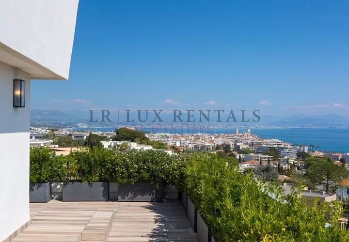 Lejlighed i Antibes, Alpes-Maritimes, Antibes - € 2.595.000 | Ref: 737456 - foto 1