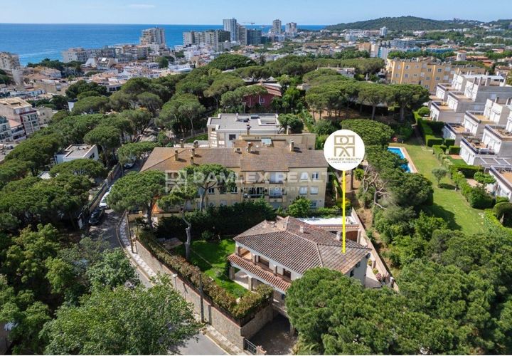 Villa i Platja D'aro, Gerona, Platja D'aro - € 2.000.000 | Ref: 74964 - foto 1