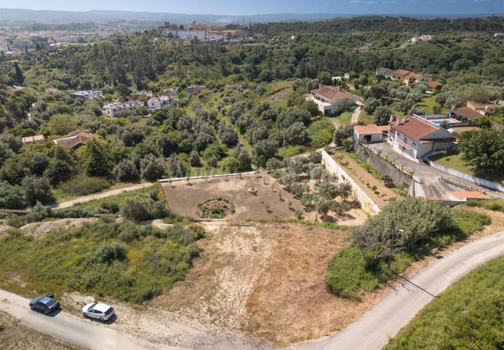 Helårsgrund i Tomar, Santarem, Tomar - € 120.000 | Ref: 395250066 - foto 1