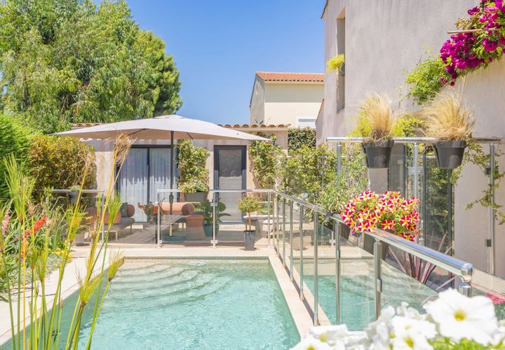 Villa i Antibes, Alpes-Maritimes, Antibes - € 1.450.000 | Ref: HH-15456536 - foto 1