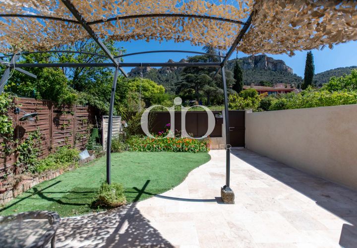 Villa i Cassis, Bouches-du-Rhone, Cassis - € 1.100.000 | Ref: VM - 847 - foto 1
