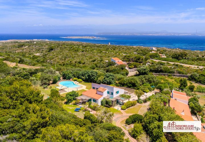 Villa i Carloforte, Sud Sardegna, Carloforte - € 990.000 | Ref: V260.MAF - foto 1