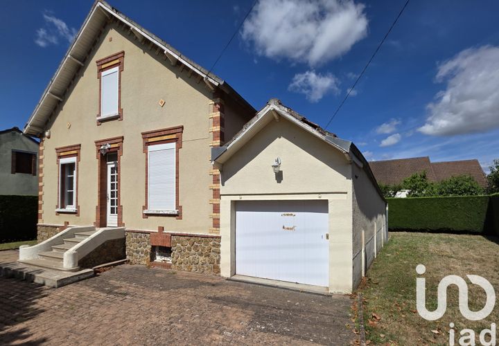 Villa a Gien, Loiret, Gien - € 140.000 | Ref: 18093 - foto 1