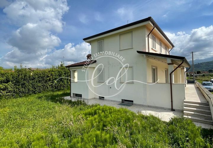 Villa i Camaiore, Lucca, Camaiore - € 600.000 | Ref: 2494 - foto 1