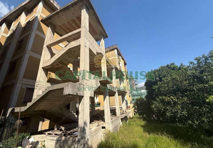 Villa a Siano, Salerno, Siano - € 50.000 | Ref: 131 - foto 1