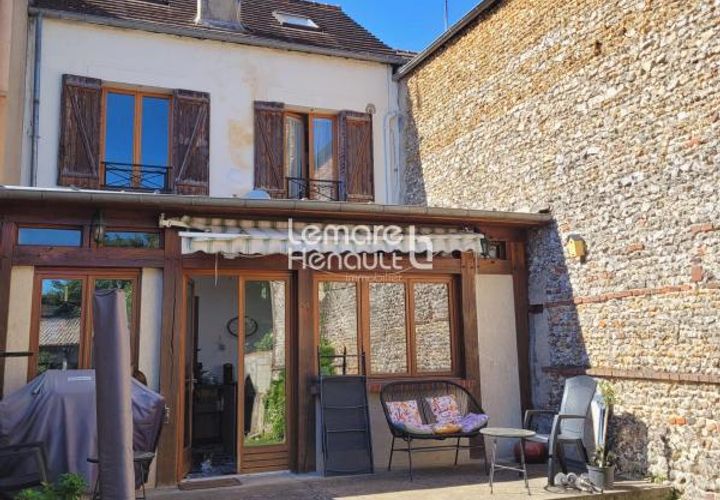 Byhus i Dreux, Eure-et-Loir, Dreux - € 219.900 | Ref: 37060 - foto 1