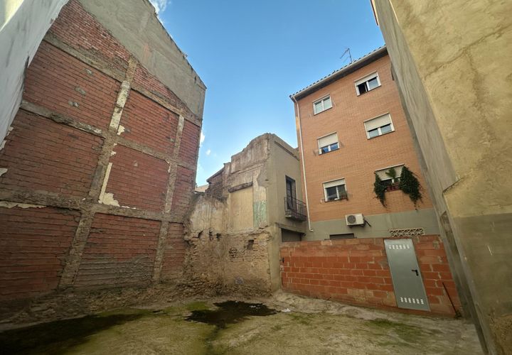 Tomt i Zaragoza, Zaragoza, Zaragoza - € 130 000 | Ref: EXP09903/8930 - foto 1