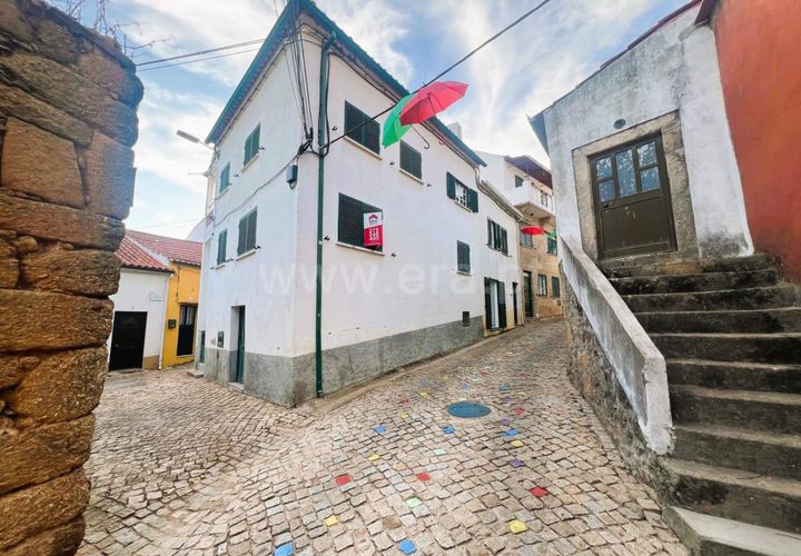 Landsbyhus i Fundao, Castelo Branco, Fundao - € 48.500 | Ref: 394240040 - foto 1