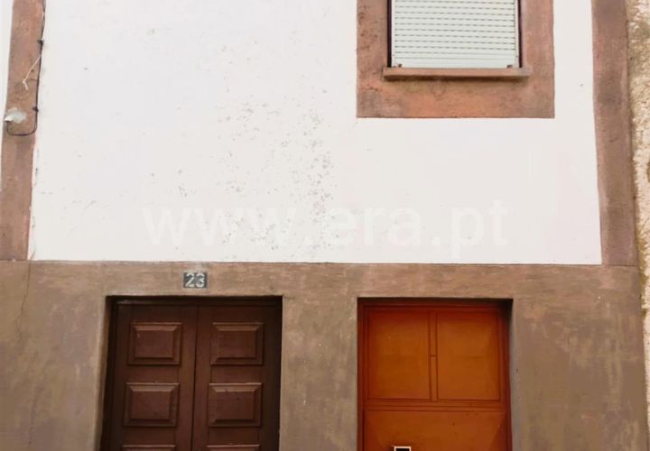 Villa i Covilha, Castelo Branco, Covilha - € 35.000 | Ref: 394240082 - foto 1