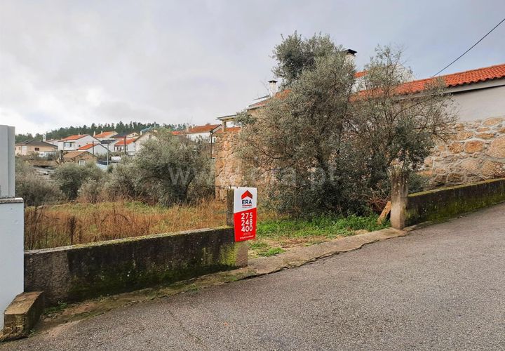 Helårsgrund i Covilha, Castelo Branco, Covilha - € 60.000 | Ref: 394250009 - foto 1