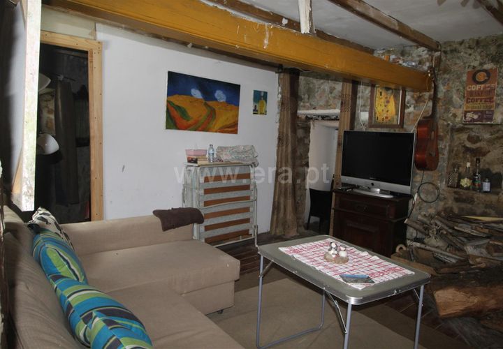 Landsbyhus i Covilha, Castelo Branco, Covilha - € 29.000 | Ref: 394250019 - foto 1