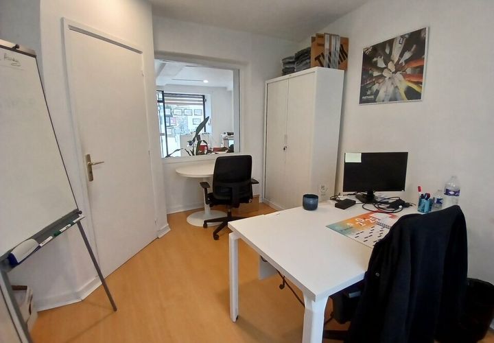 L'establiment comercial a Auray, Morbihan, Auray - € 12.000/mes | Ref: 56_0594_BL - foto 1