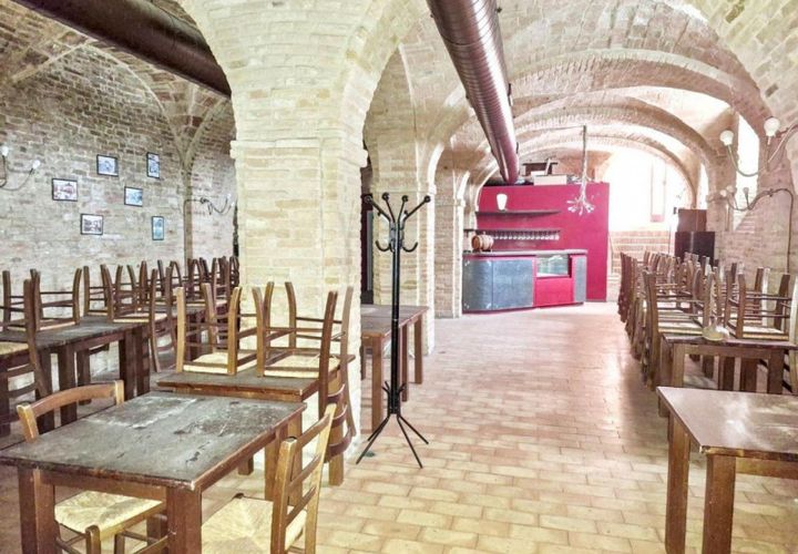 Erhvervsejendom i Jesi, Ancona, Jesi - € 324.000 | Ref: 2515027 - foto 1