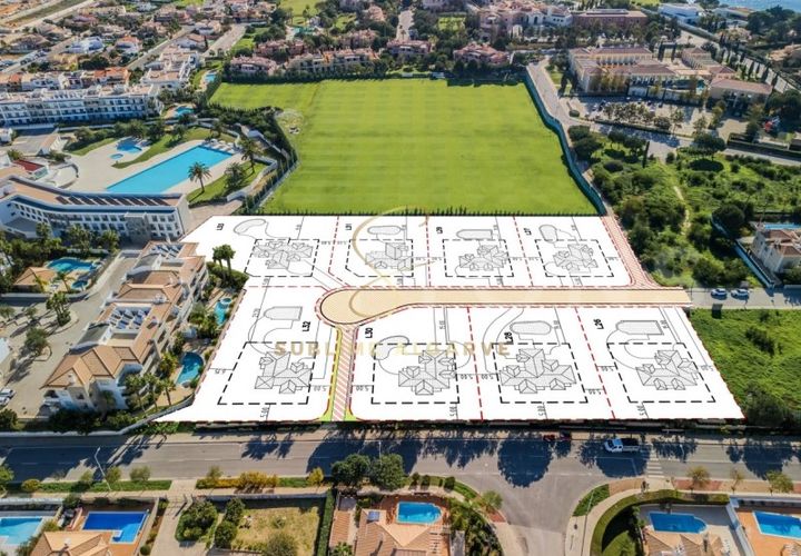 Terra a Lagos, Faro, Lagos - € 600.000 | Ref: 2445  - 32 - foto 1