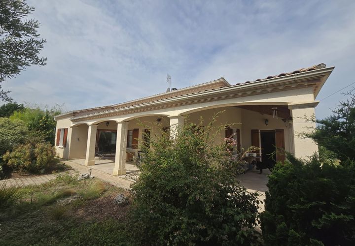 Landsbyhus i Miramont-de-Guyenne, Lot-et-Garonne, Miramont-de-Guyenne - € 267.500 | Ref: BVI81074 - foto 1