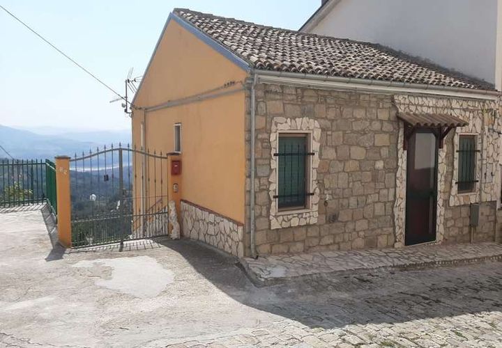 Villa i Macchia Valfortore, Campobasso, Macchia Valfortore - € 95.000 | Ref: 1988-488520 - foto 1