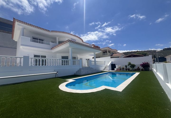 Villa i Adeje, Tenerife, Adeje - € 1.495.000 | Ref: V0837-4 - foto 1