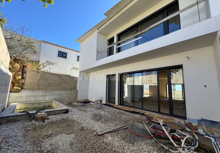 Villa i Mafra, Lisbon, Mafra - € 580.000 | Ref: 051250032 - foto 1