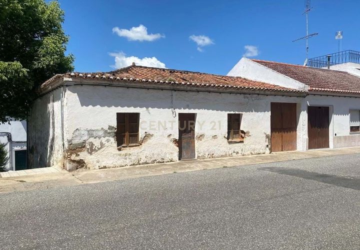 Villa a Moura, Beja, Moura - € 57.000 | Ref: C0486-00174 - foto 1