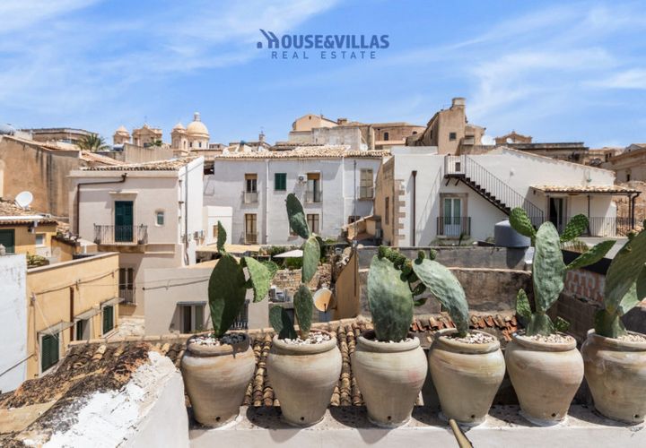 Villa a Noto, Siracusa, Noto - € 320.000 | Ref: 872 - foto 1