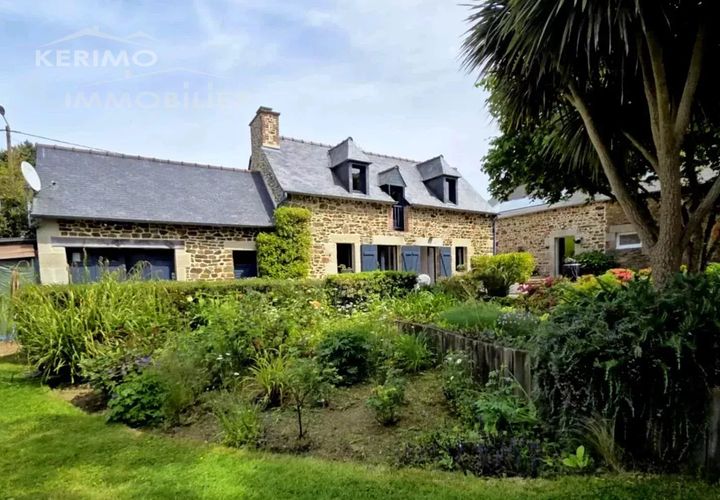 Villa a Lantic, Cotes-d'Armor, Lantic - € 549.900 | Ref: 1204 - foto 1