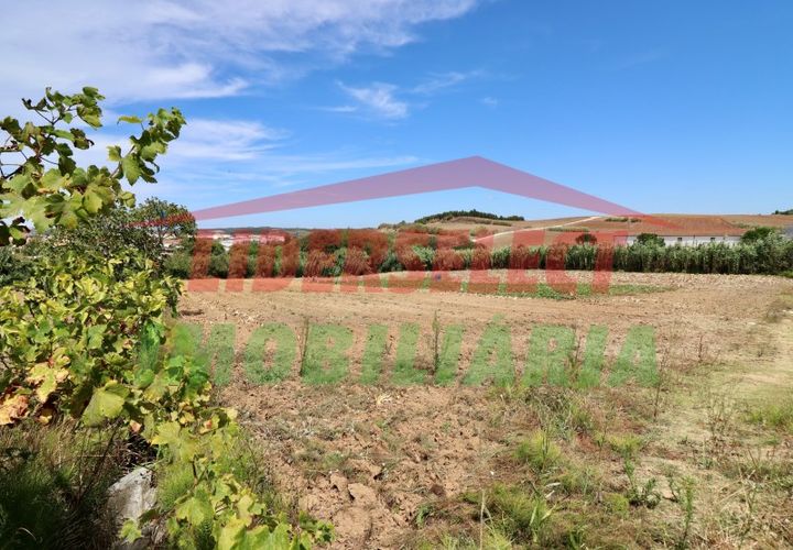 Helårsgrund i A dos Cunhados e Maceira, Lisbon, A dos Cunhados e Maceira - € 74.000 | Ref: TRN142 - foto 1