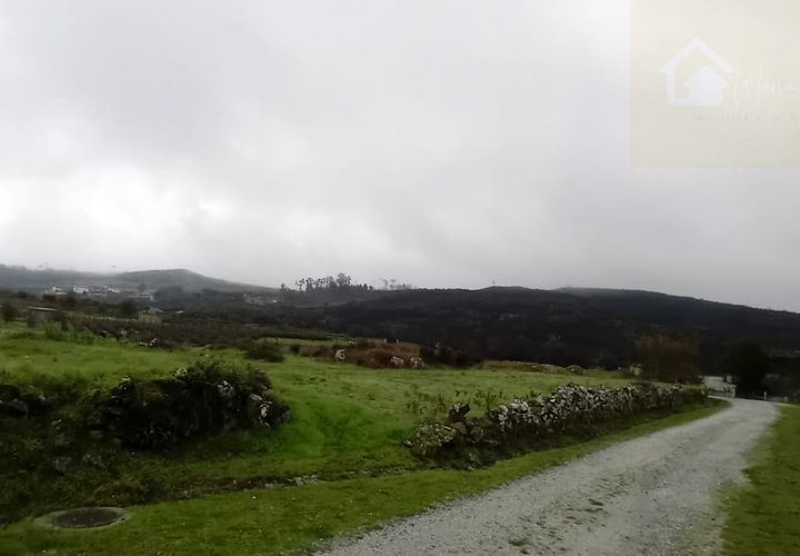 Helårsgrund i Mangualde, Viseu, Mangualde - € 36.000 | Ref: Q14 - foto 1