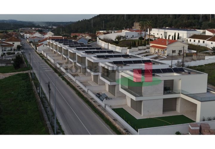 Villa i Rio Maior, Santarem, Rio Maior - € 480.000 | Ref: 150.25 - foto 1