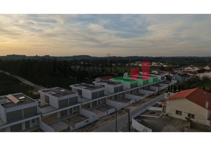 Villa a Rio Maior, Santarem, Rio Maior - € 480.000 | Ref: 149.25 - foto 1