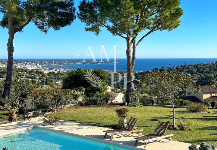 Villa i Antibes, Alpes-Maritimes, Antibes - € 2.680.000 | Ref: 5697V - foto 1