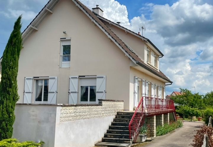 Villa i Beaune, Cote-d'Or, Beaune - € 398.000 | Ref: 4857 - foto 1