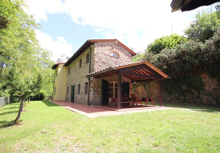 Villa i Lucca, Lucca, Lucca - € 360.000 | Ref: IA04049 - foto 1