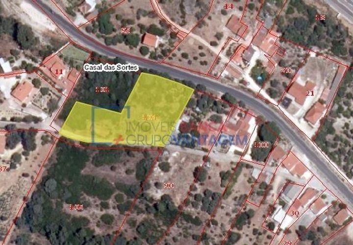 Grond in Tomar, Santarem, Tomar - € 105.000 | Ref: T-28862 - foto 1