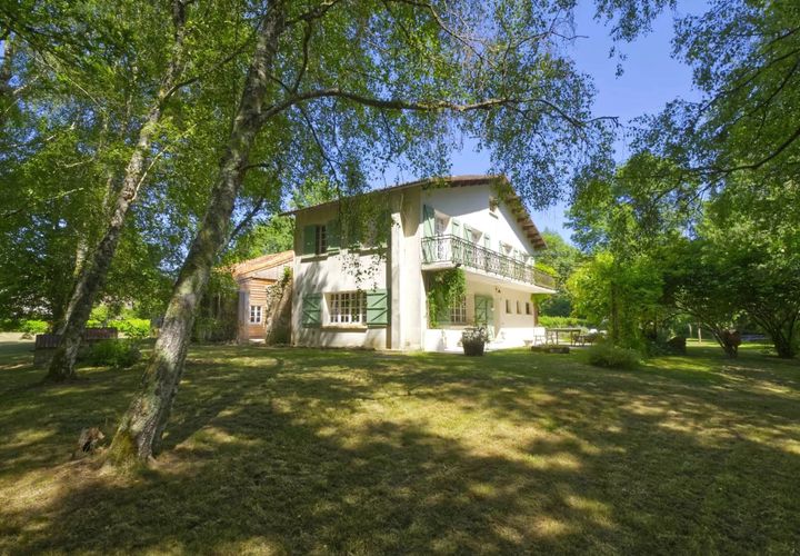 Dorfhaus in Alloue, Charente, Alloue - € 234.330 | Ref: BVI78337 - Foto 1