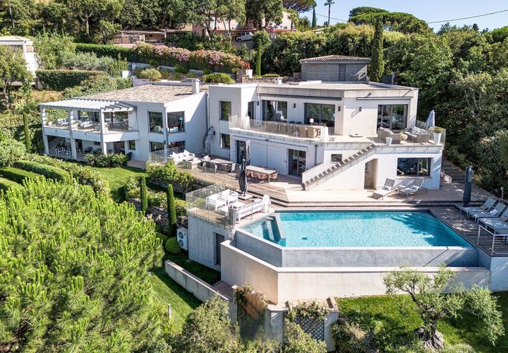 Villa i Saint-Tropez, Var, Saint-Tropez - € 12.000.000 | Ref: VM327-AGENCEDESINVESTISSEURS - foto 1