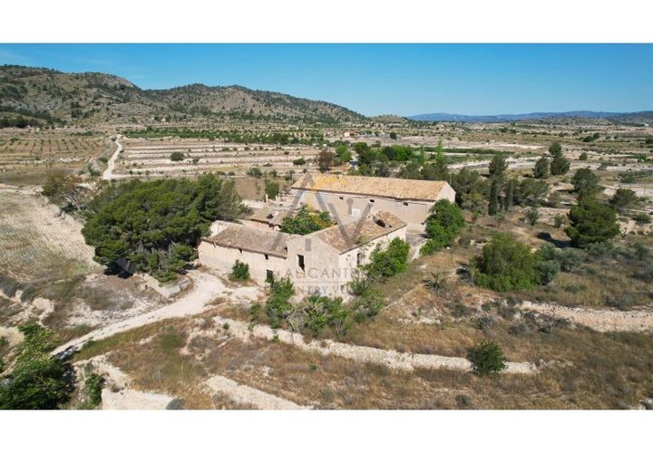 Landejendom i Monovar, Alicante, Monovar - € 250.000 | Ref: DNV0579 - foto 1