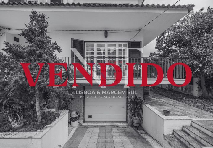 Villa i Almada, Setubal, Almada - € 425.000 | Ref: 120612846-2 - foto 1