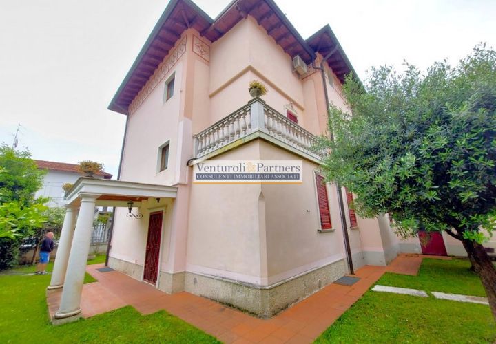 Villa a Brescia, Brescia, Brescia - € 695.000 | Ref: AS544 - foto 1