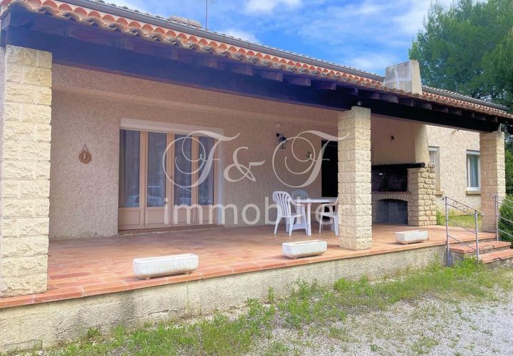 Villa i Robion, Vaucluse, Robion - € 369.000 | Ref: LUB-001254 - foto 1